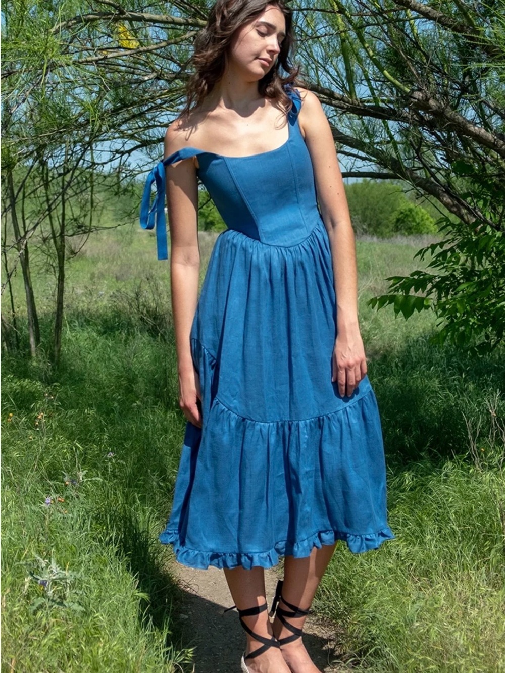 Of Her Own Kind Mirabelle Dress in Indigo Linen